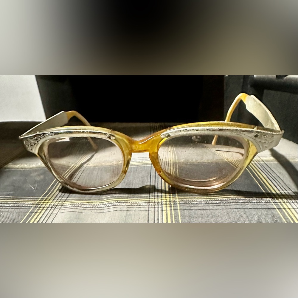 3 sets of vintage prescription glasses